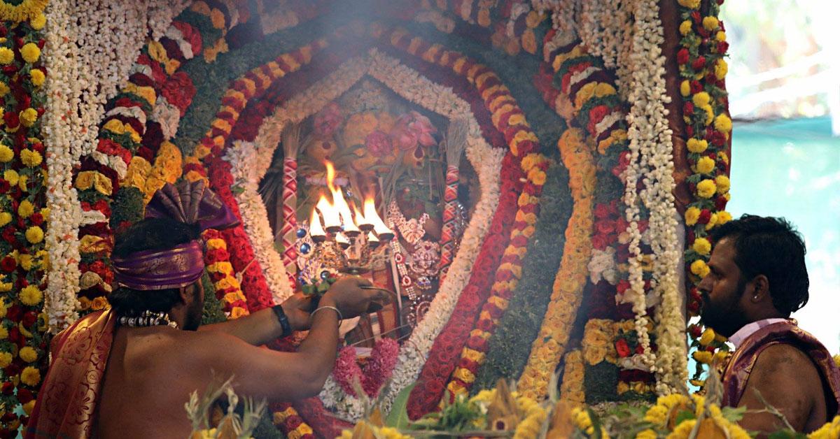 Nithya puja (Daily Puja at Home Vidhi)